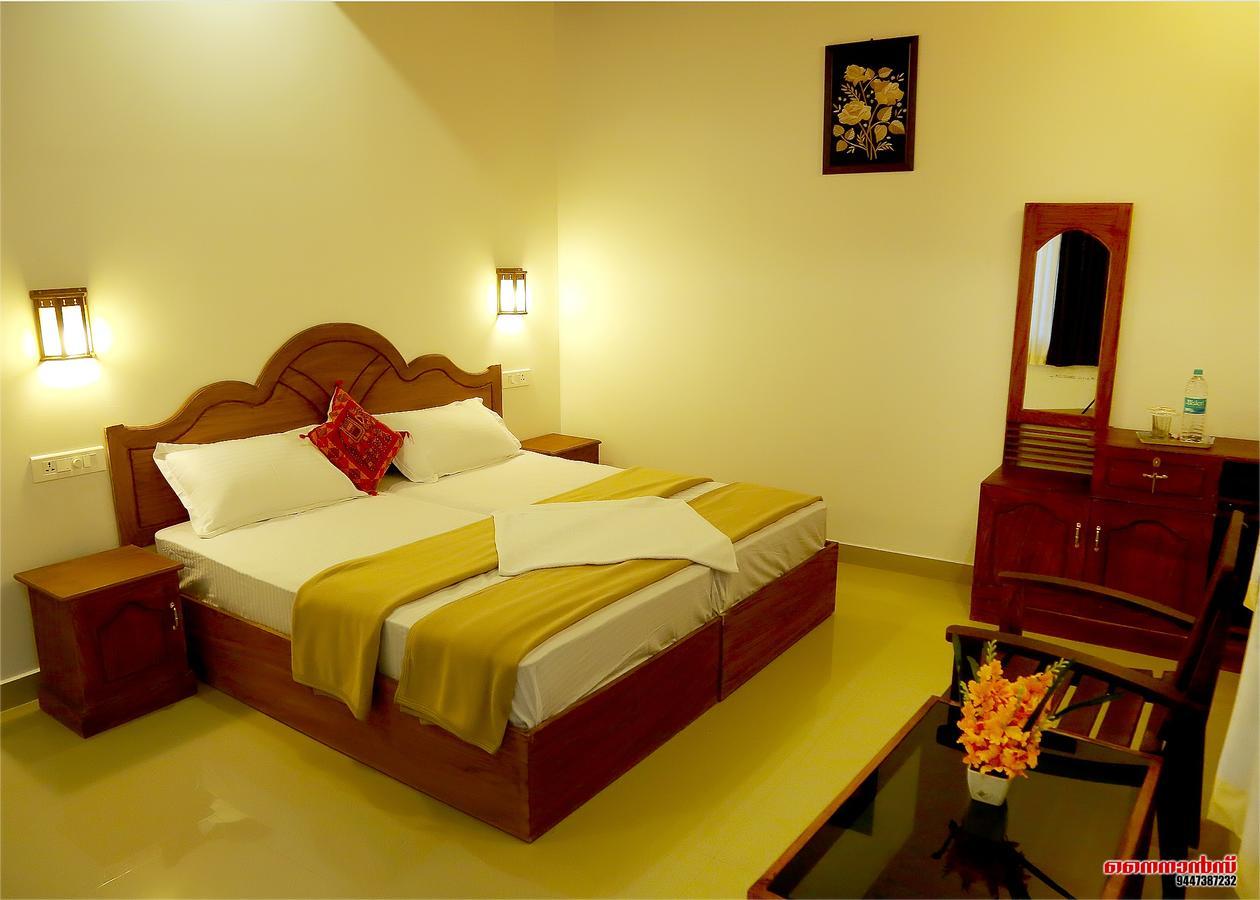Holiday Villa Thekkady Exterior foto