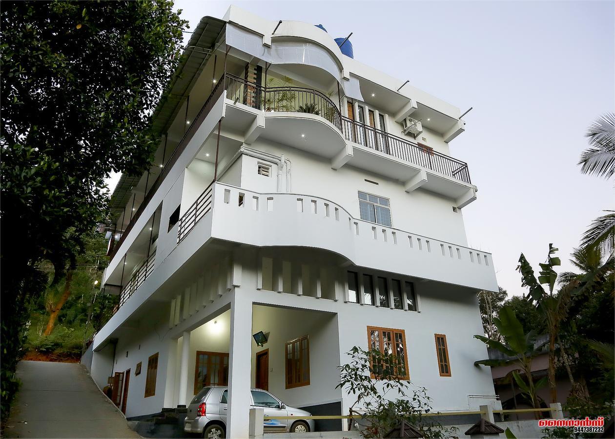 Holiday Villa Thekkady Exterior foto